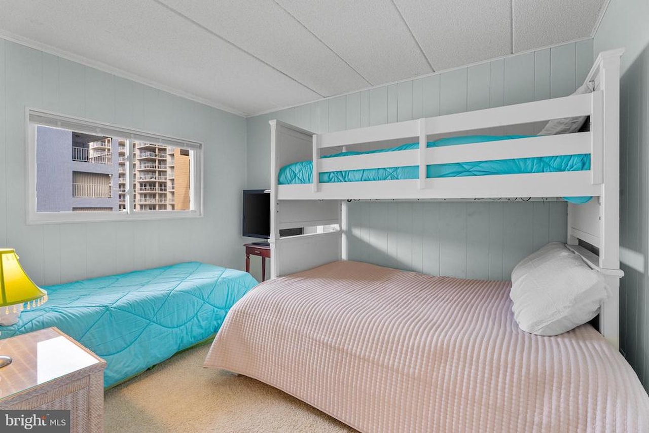 Boca Grande Real Estate for Sale - 5907 Atlantic Ave #205 in Ocean City Photo 17