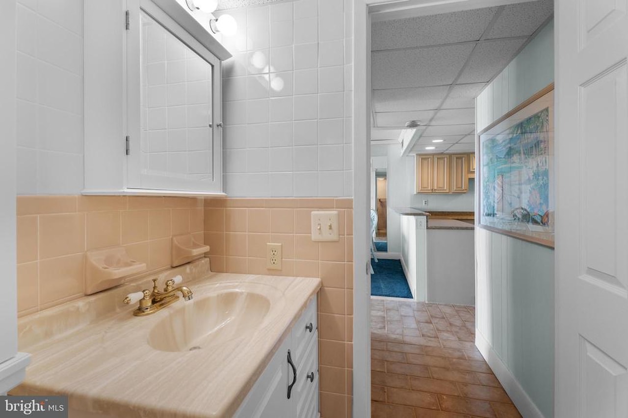 Boca Grande Real Estate for Sale - 5907 Atlantic Ave #205 in Ocean City Photo 19