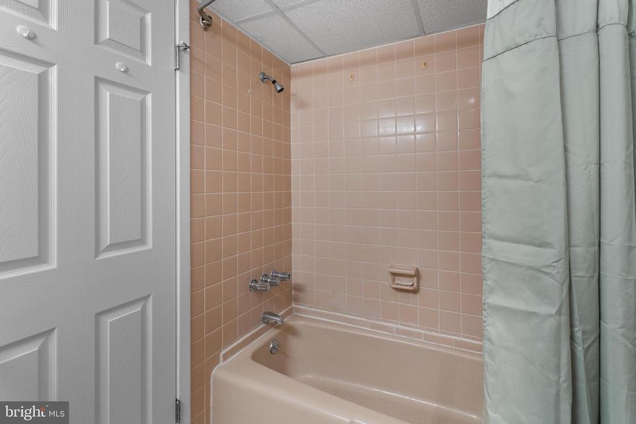 Boca Grande Real Estate for Sale - 5907 Atlantic Ave #205 in Ocean City Photo 20