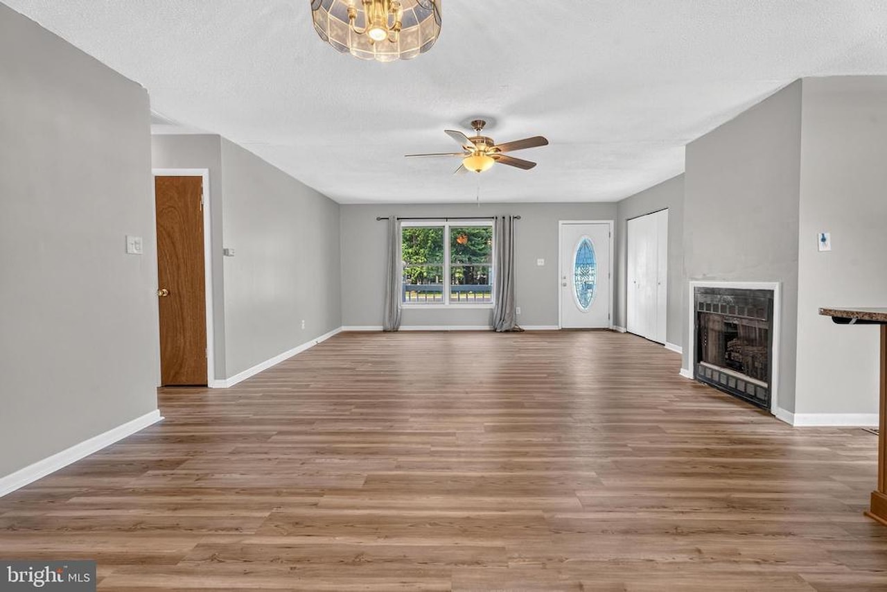  Real Estate for Sale - 779 Ocean Parkway in Ocean Pines Photo 8