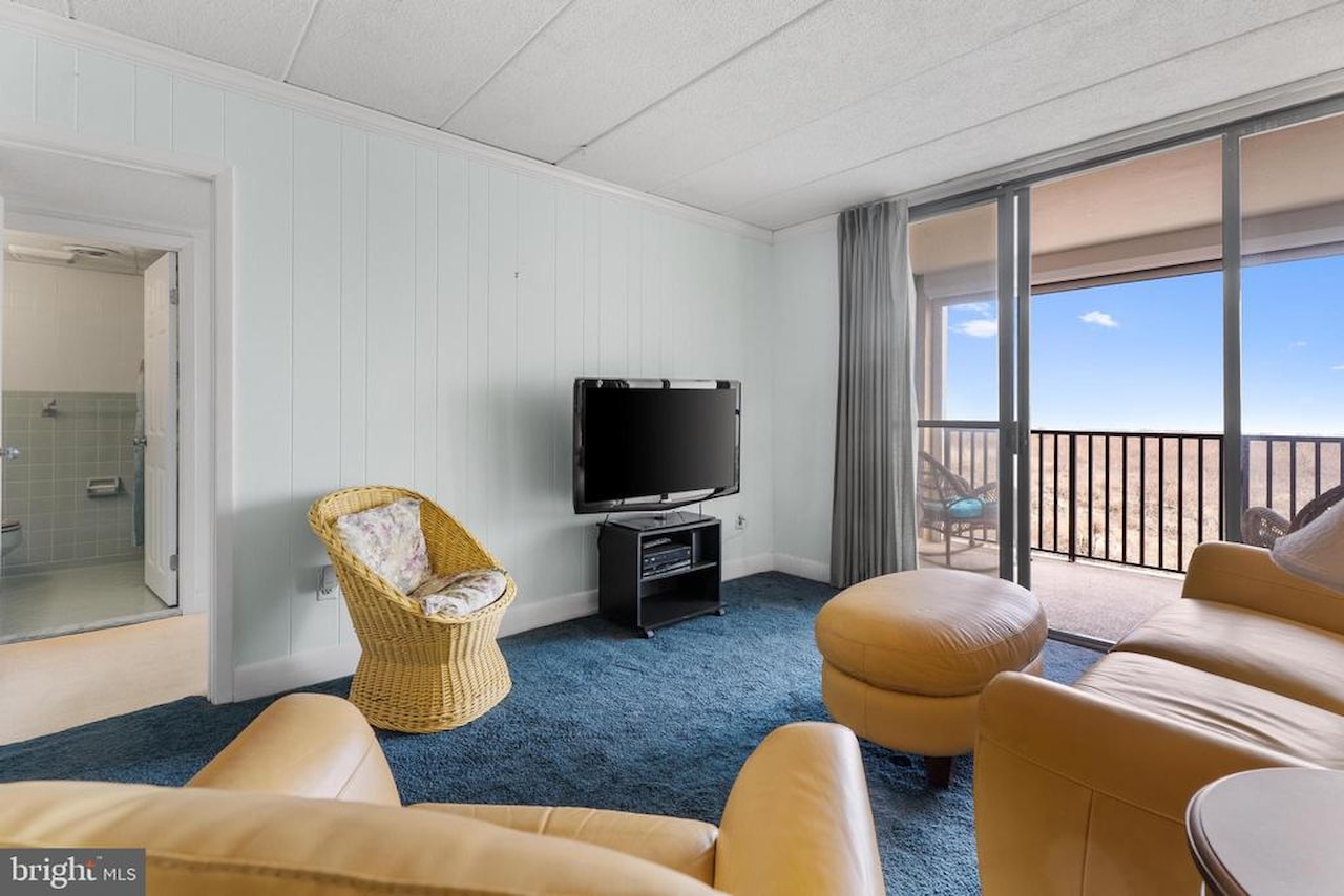 Boca Grande Real Estate for Sale - 5907 Atlantic Ave #205 in Ocean City Photo 26