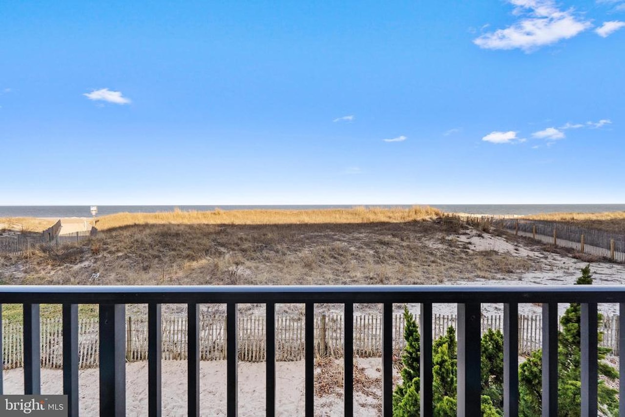 Boca Grande Real Estate for Sale - 5907 Atlantic Ave #205 in Ocean City Photo 2