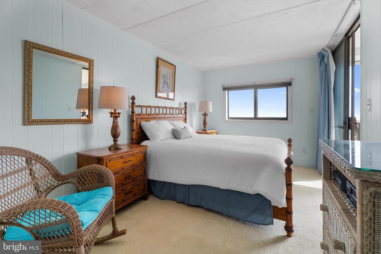 Boca Grande Real Estate for Sale - 5907 Atlantic Ave #205 in Ocean City Photo 8