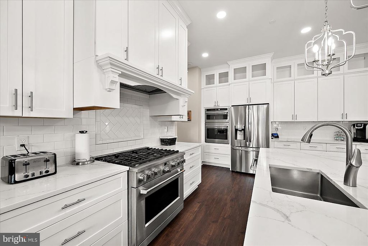  Real Estate for Sale - 11409 Maid At Arms Ln in Berlin Photo 12