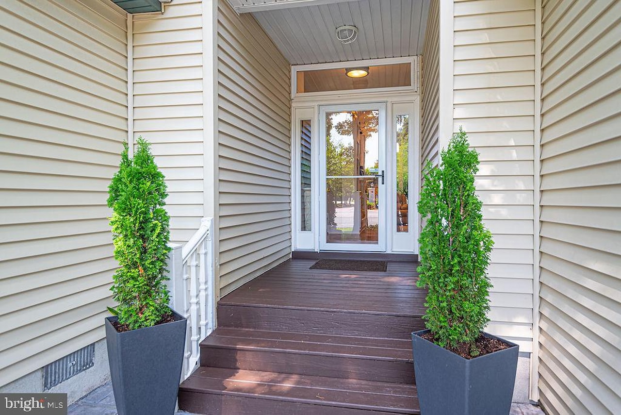  Real Estate for Sale - 1036 Ocean Parkway in Ocean Pines Photo 8