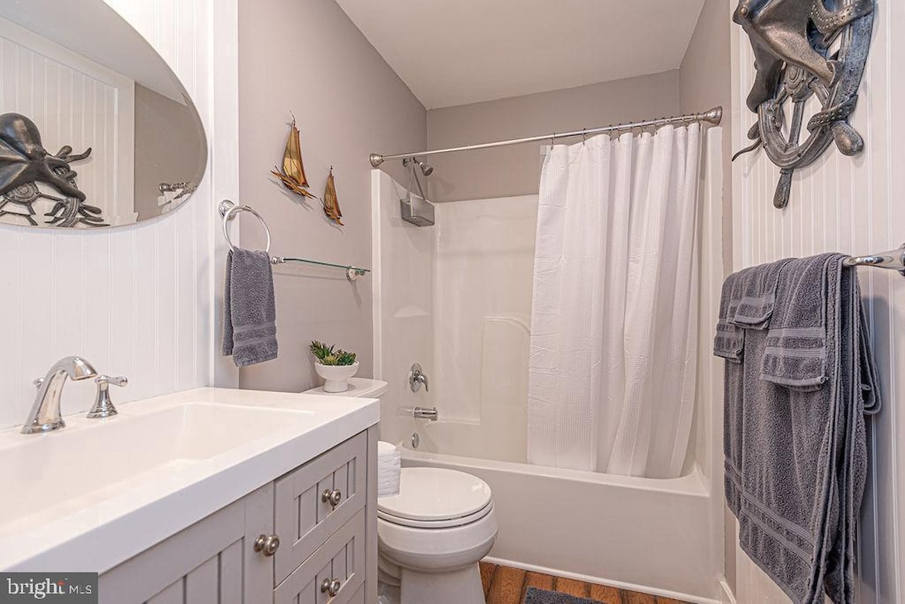  Real Estate for Sale - 1036 Ocean Parkway in Ocean Pines Photo 58