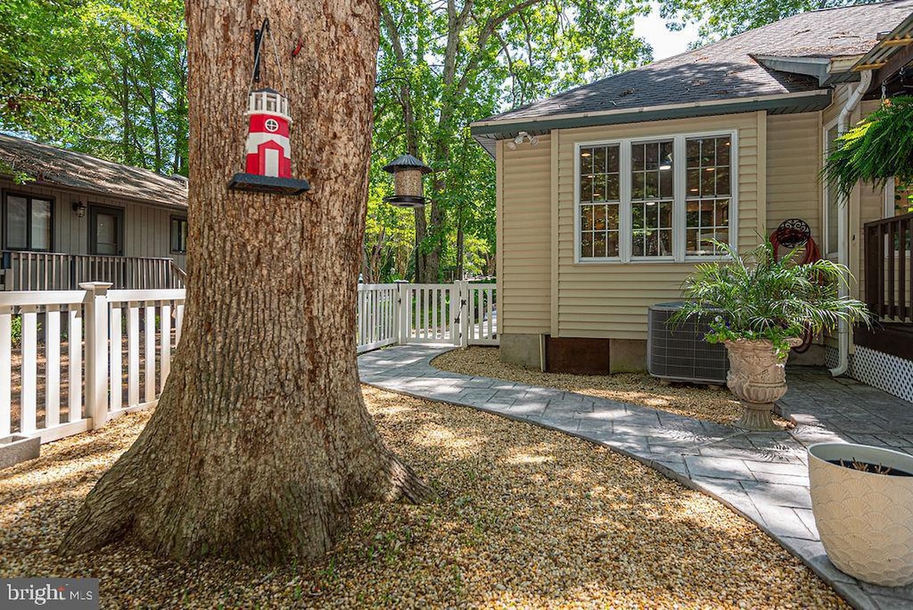  Real Estate for Sale - 1036 Ocean Parkway in Ocean Pines Photo 80