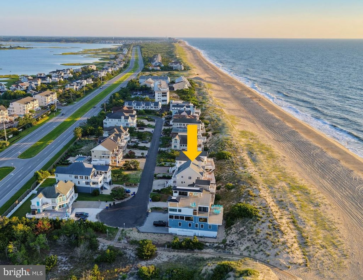  Real Estate for Sale - 37135 Ocean Park Ln in Fenwick Island Photo 7