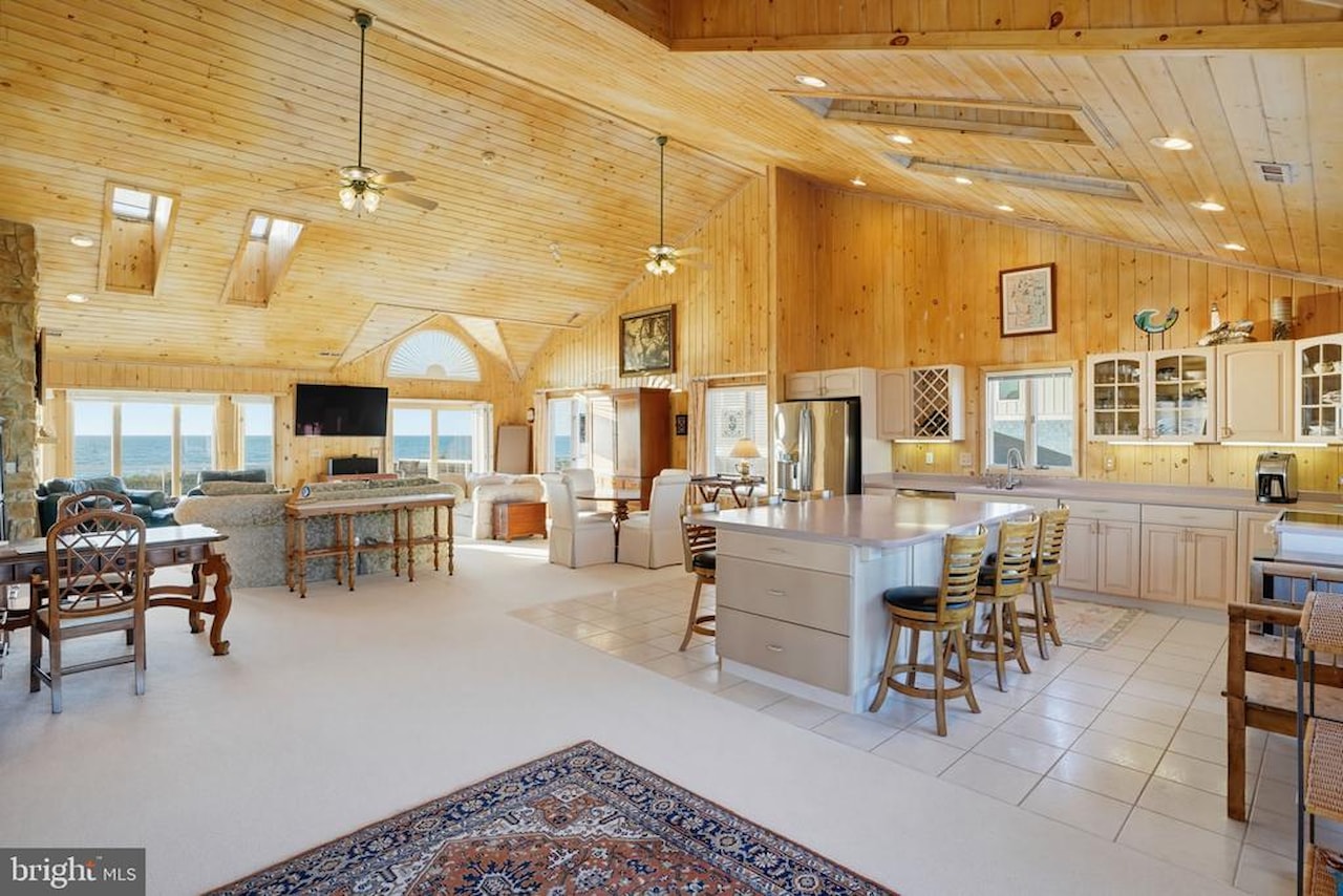  Real Estate for Sale - 37135 Ocean Park Ln in Fenwick Island Photo 19