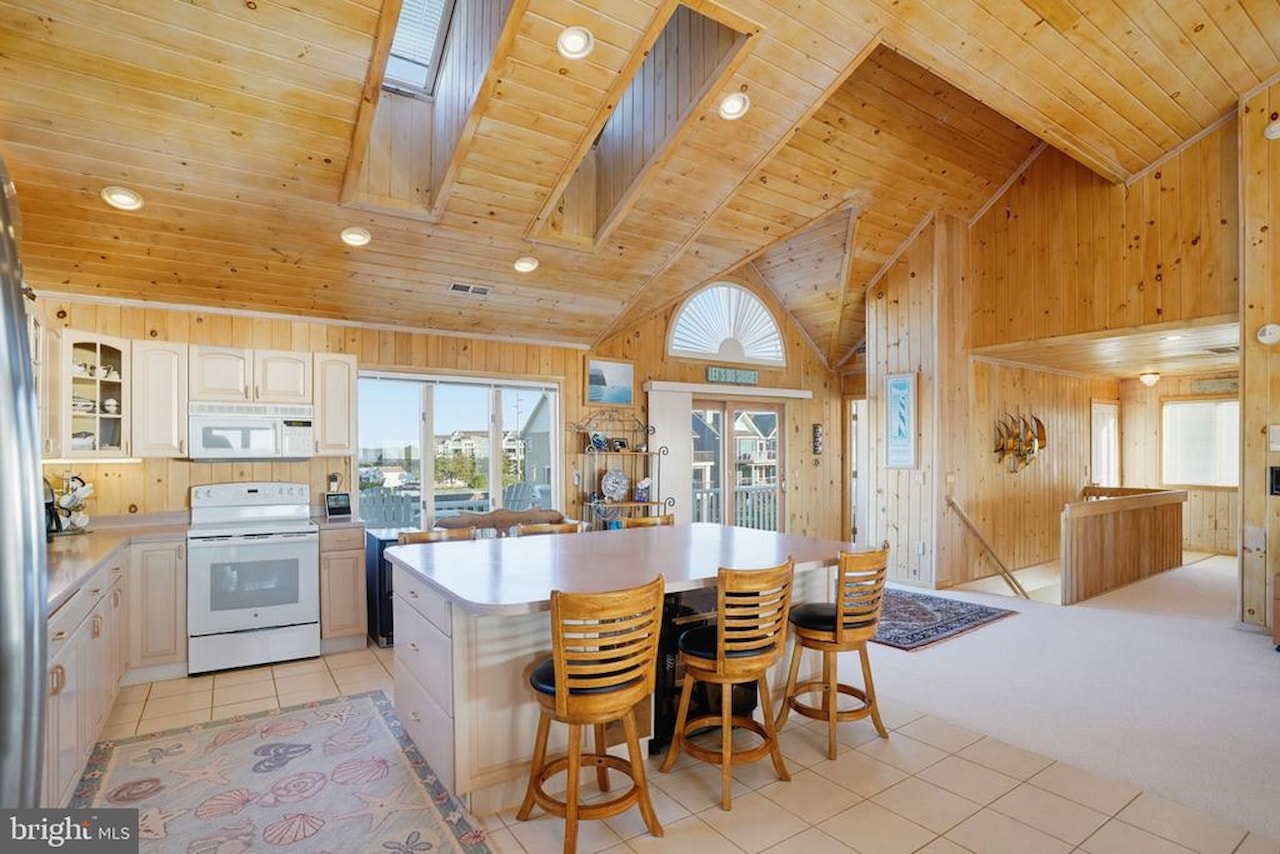  Real Estate for Sale - 37135 Ocean Park Ln in Fenwick Island Photo 24