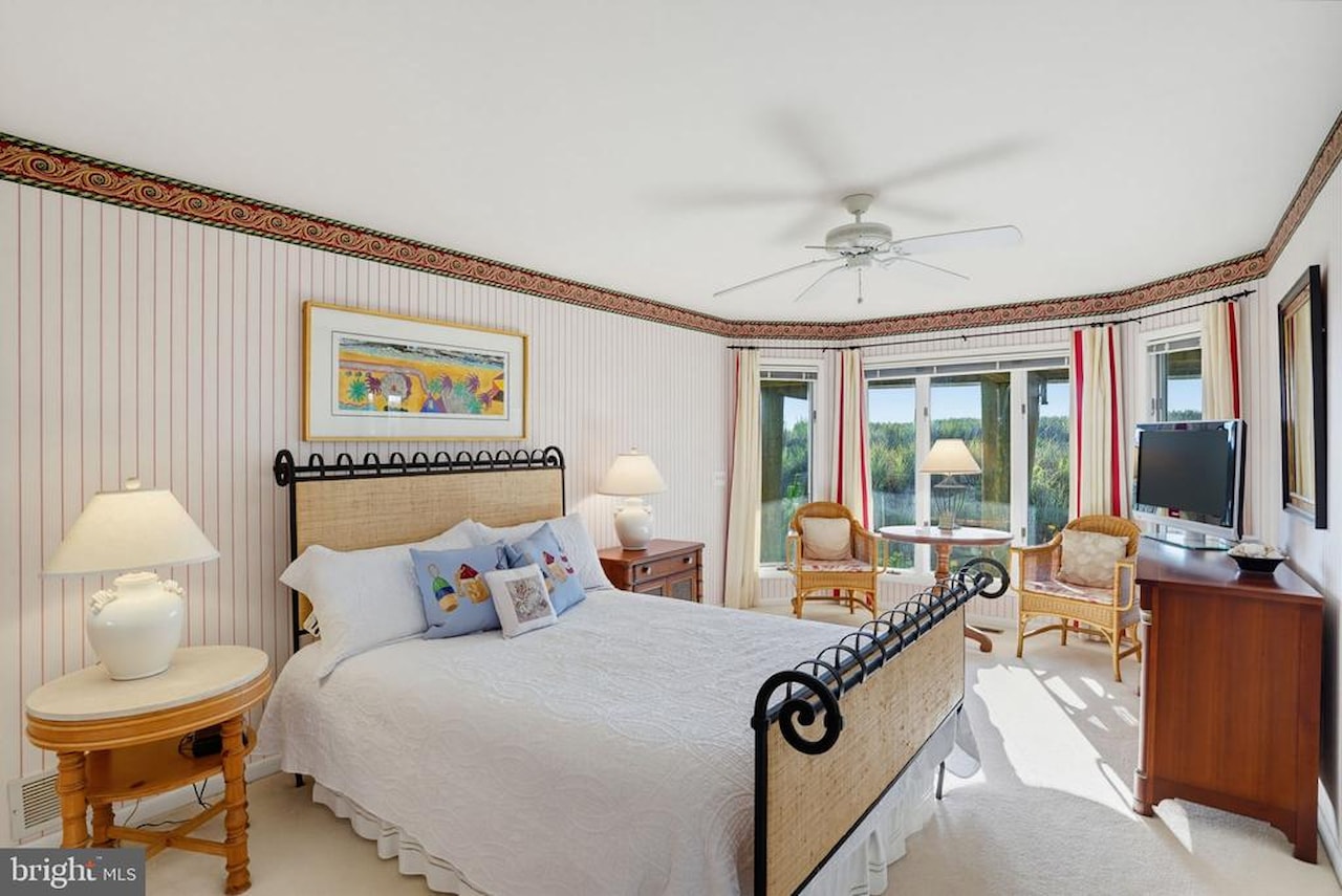  Real Estate for Sale - 37135 Ocean Park Ln in Fenwick Island Photo 46