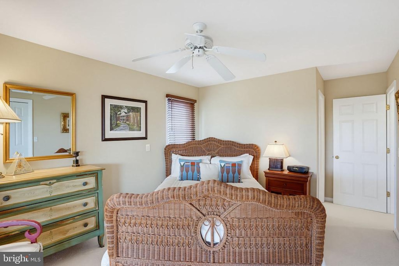  Real Estate for Sale - 37135 Ocean Park Ln in Fenwick Island Photo 51