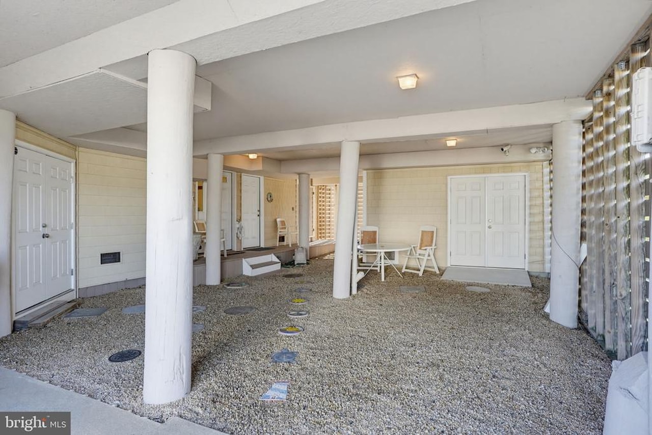  Real Estate for Sale - 37135 Ocean Park Ln in Fenwick Island Photo 64