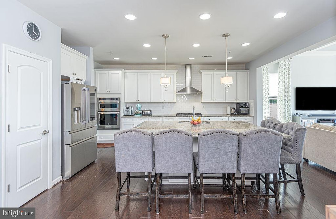  Real Estate for Sale - 10121 Fast Colors Ln in Berlin Photo 16