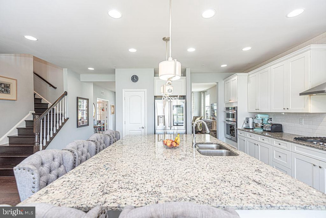  Real Estate for Sale - 10121 Fast Colors Ln in Berlin Photo 20