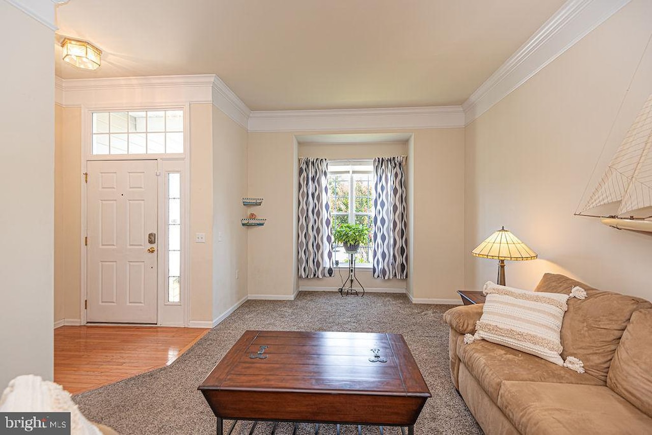  Real Estate for Sale - 6 Easton Ave in Ocean Pines Photo 3