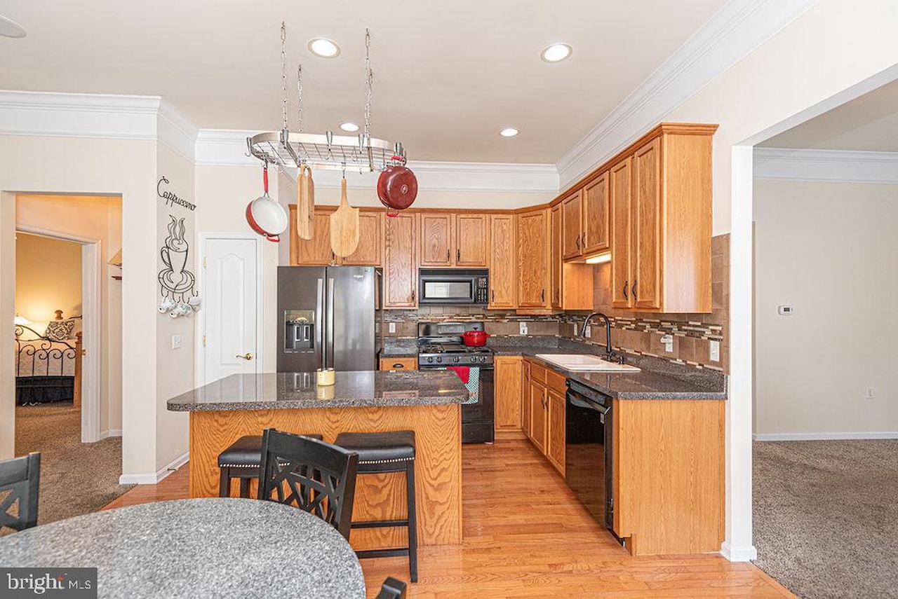 Real Estate for Sale - 6 Easton Ave in Ocean Pines Photo 11