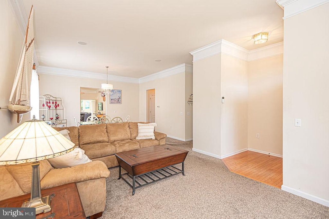  Real Estate for Sale - 6 Easton Ave in Ocean Pines Photo 6