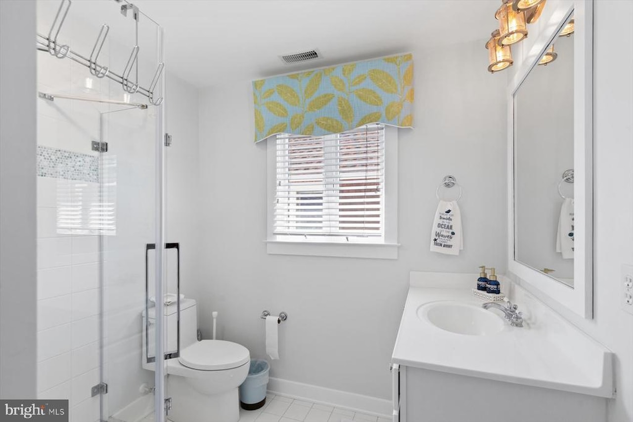  Real Estate for Sale - 110 Second St in Bethany Beach Photo 33