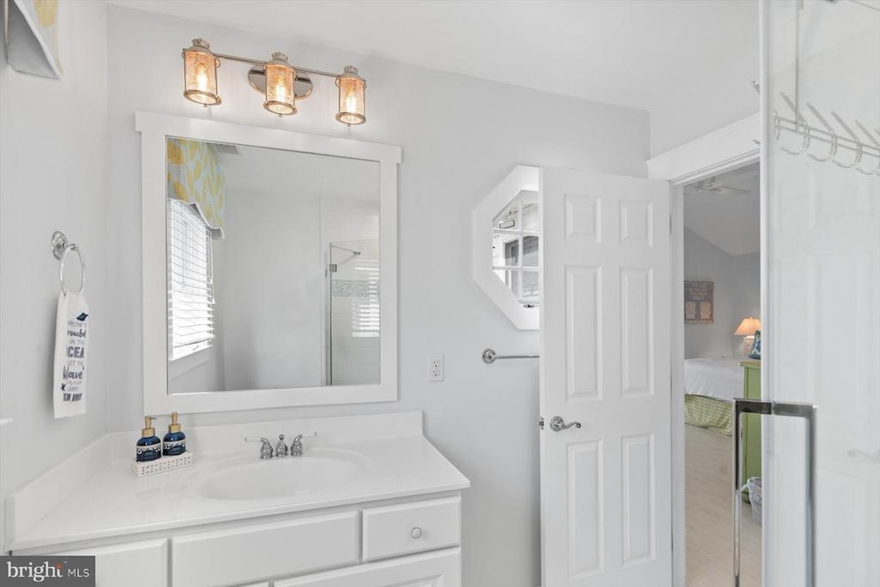  Real Estate for Sale - 110 Second St in Bethany Beach Photo 34
