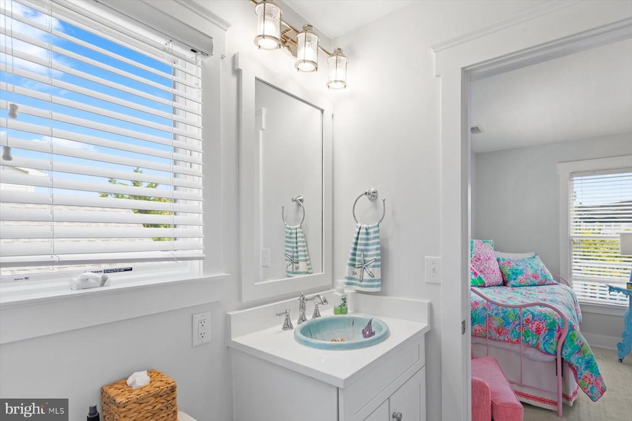  Real Estate for Sale - 110 Second St in Bethany Beach Photo 40
