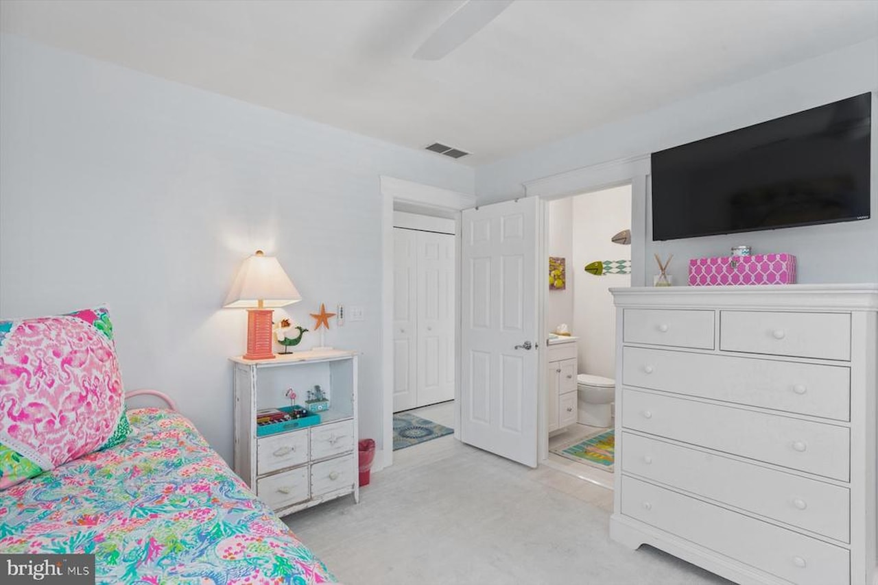  Real Estate for Sale - 110 Second St in Bethany Beach Photo 43