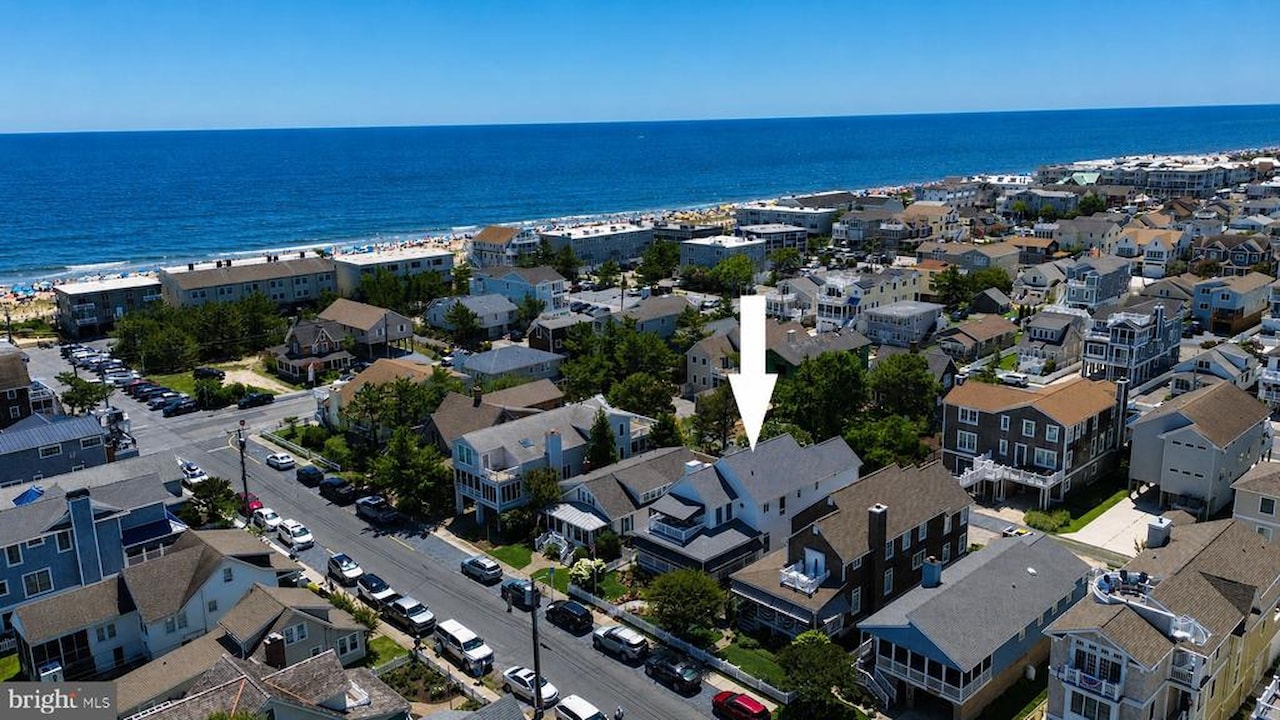  Real Estate for Sale - 110 Second St in Bethany Beach Photo 3