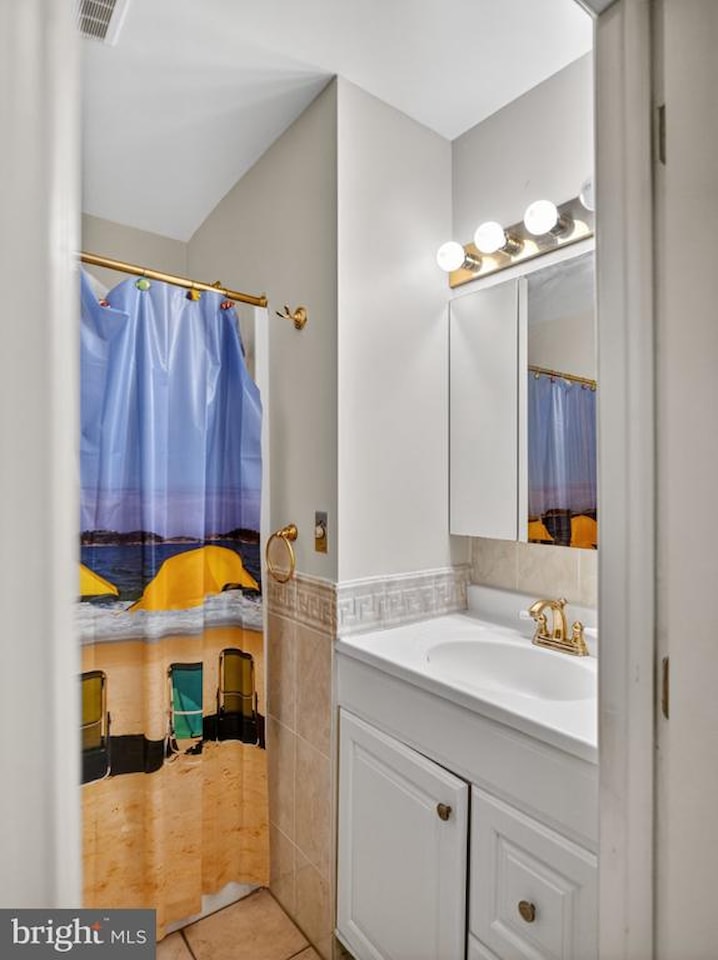 Real Estate for Sale - 103 Channel Buoy Rd in Ocean City Photo 29