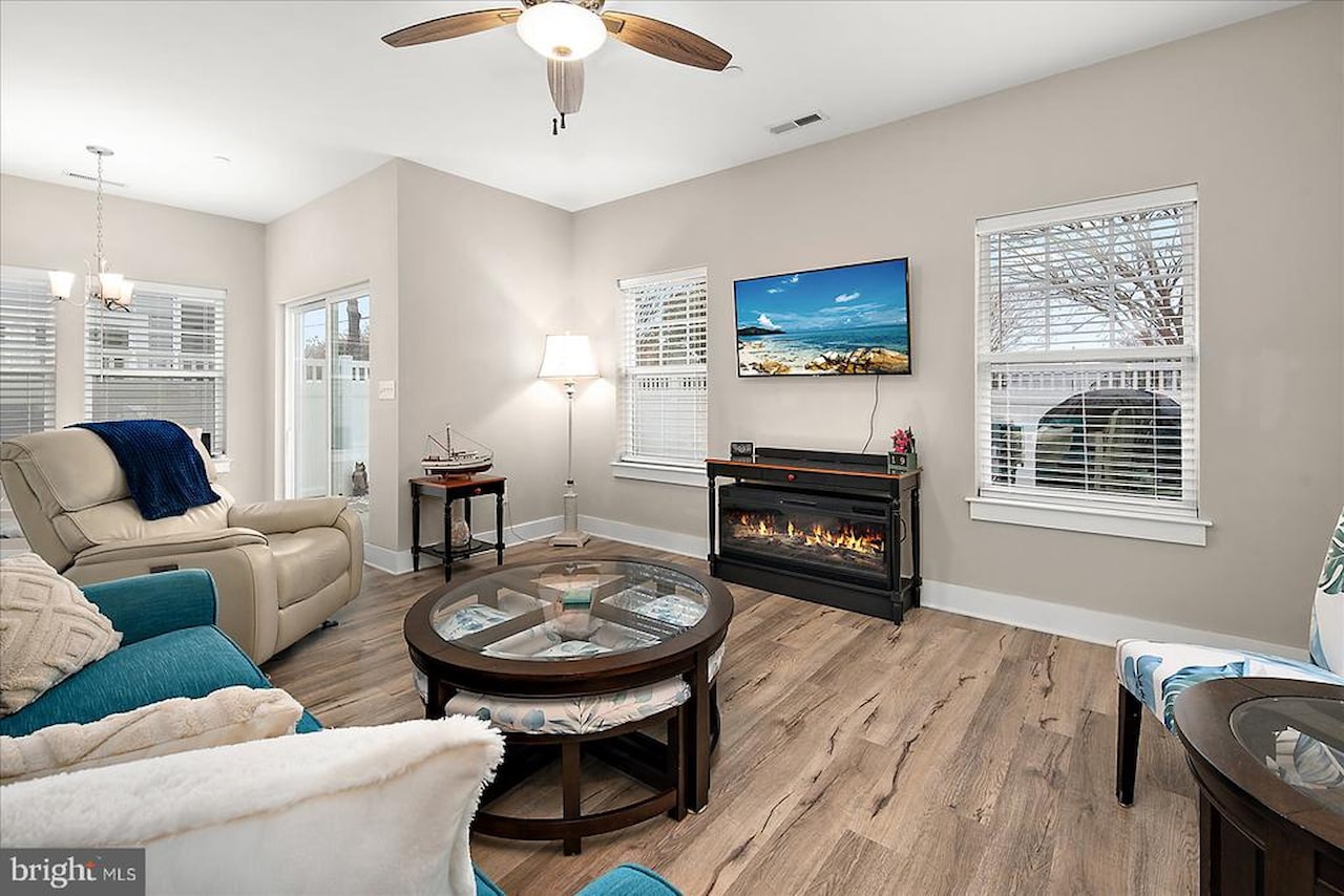  Real Estate for Sale - 9801 Mooring View Ln #56 in Ocean City Photo 11
