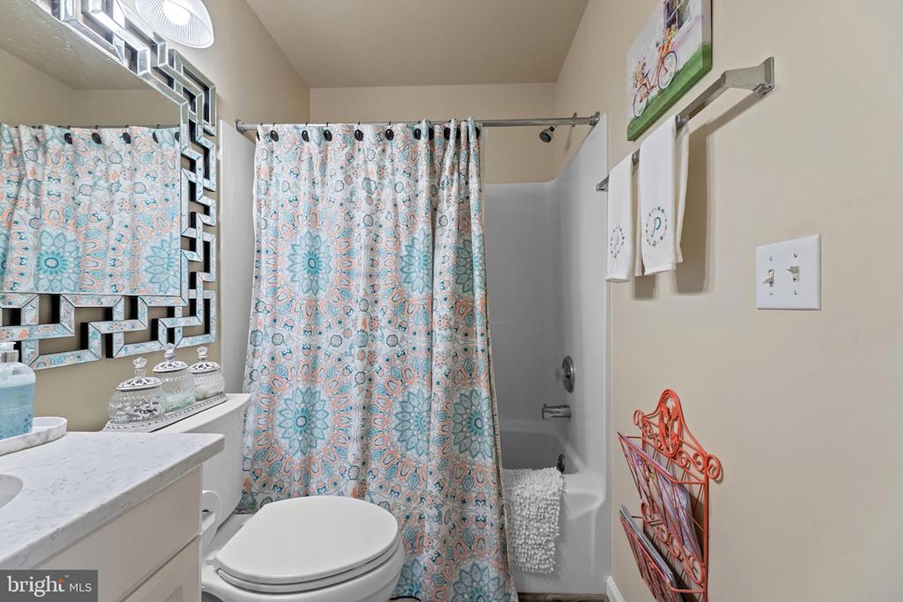 Marina Village -Pink Real Estate for Sale - 7411 Yacht Club Dr #12402 in Berlin Photo 18