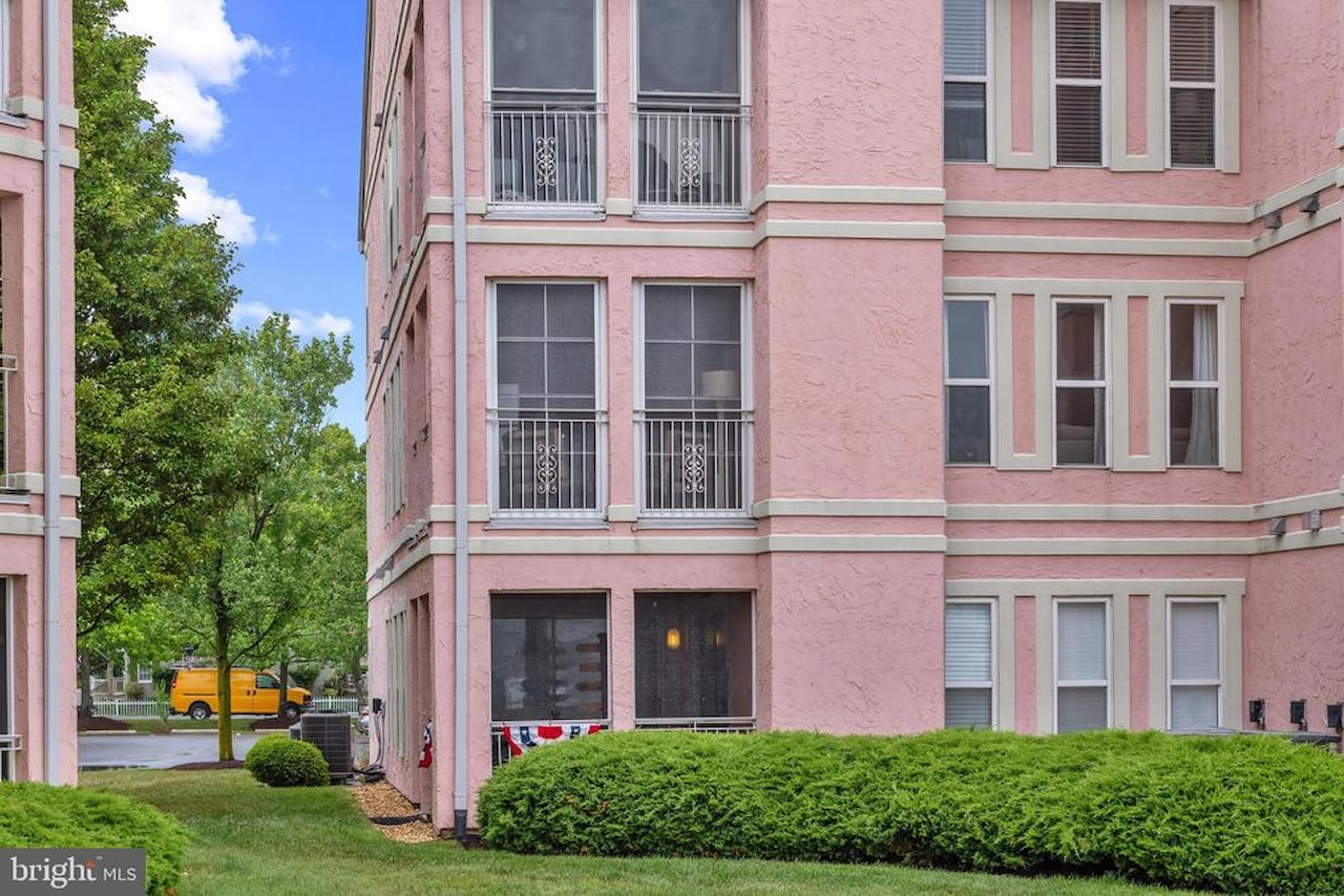 Marina Village -Pink Real Estate for Sale - 7411 Yacht Club Dr #12402 in Berlin Photo 23
