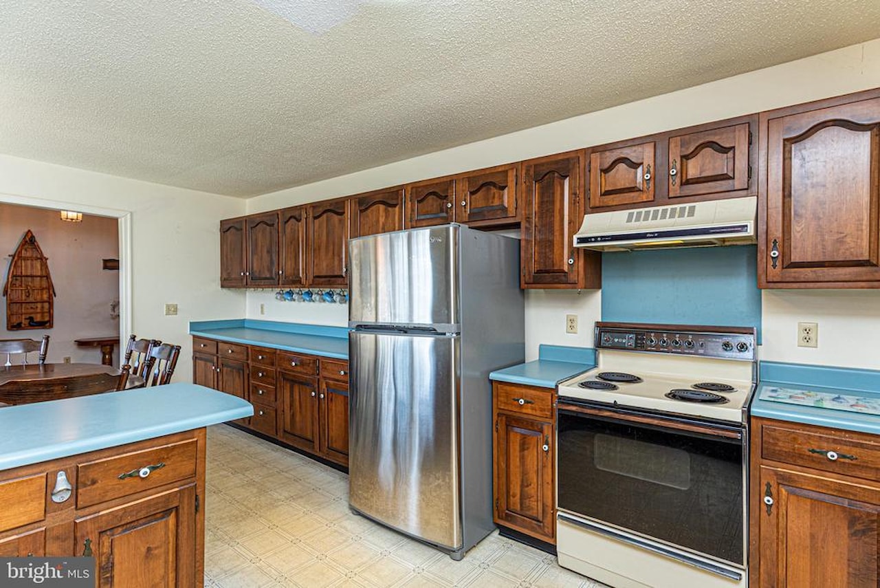 Real Estate for Sale - 2 Heron Isle Ct in Ocean Pines Photo 24