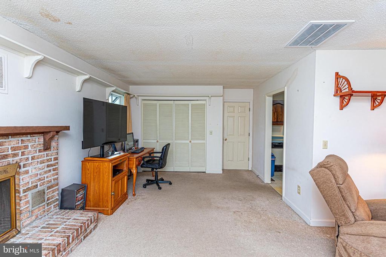  Real Estate for Sale - 2 Heron Isle Ct in Ocean Pines Photo 26