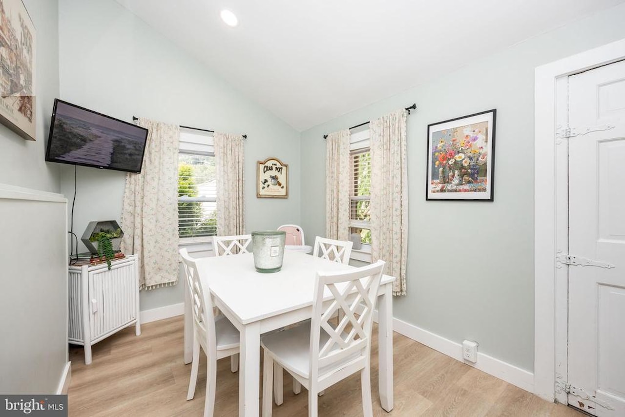  Real Estate for Sale - 300-B W Federal St in Snow Hill Photo 10