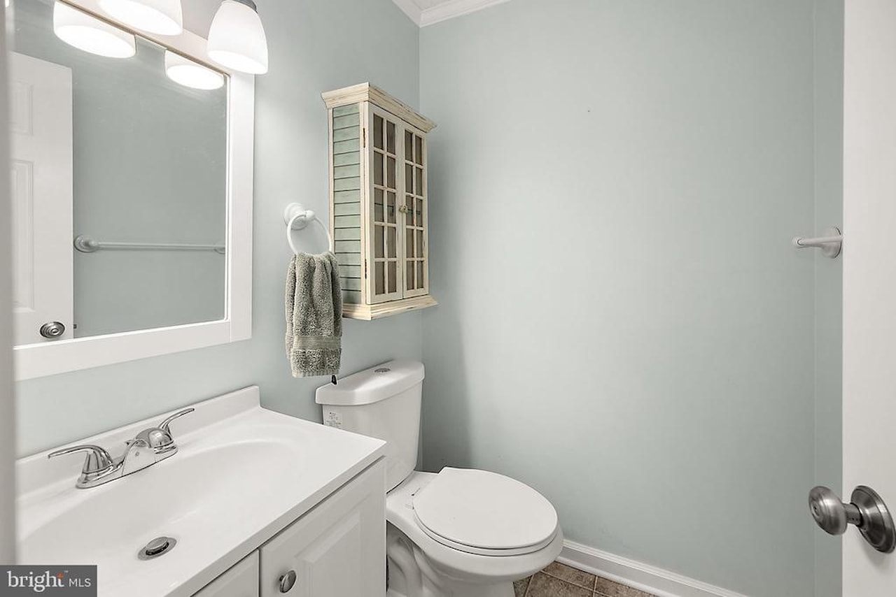  Real Estate for Sale - 7 Royal Oaks Dr in Ocean Pines Photo 17