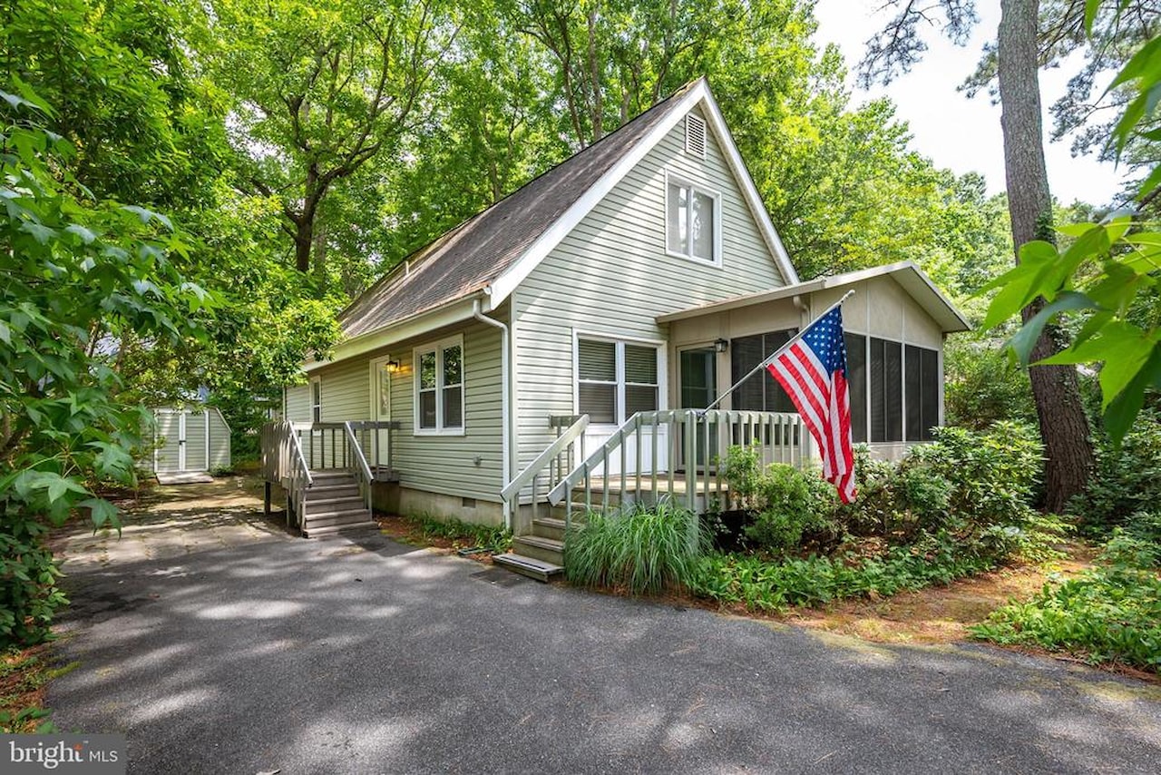  Real Estate for Sale - 7 Royal Oaks Dr in Ocean Pines