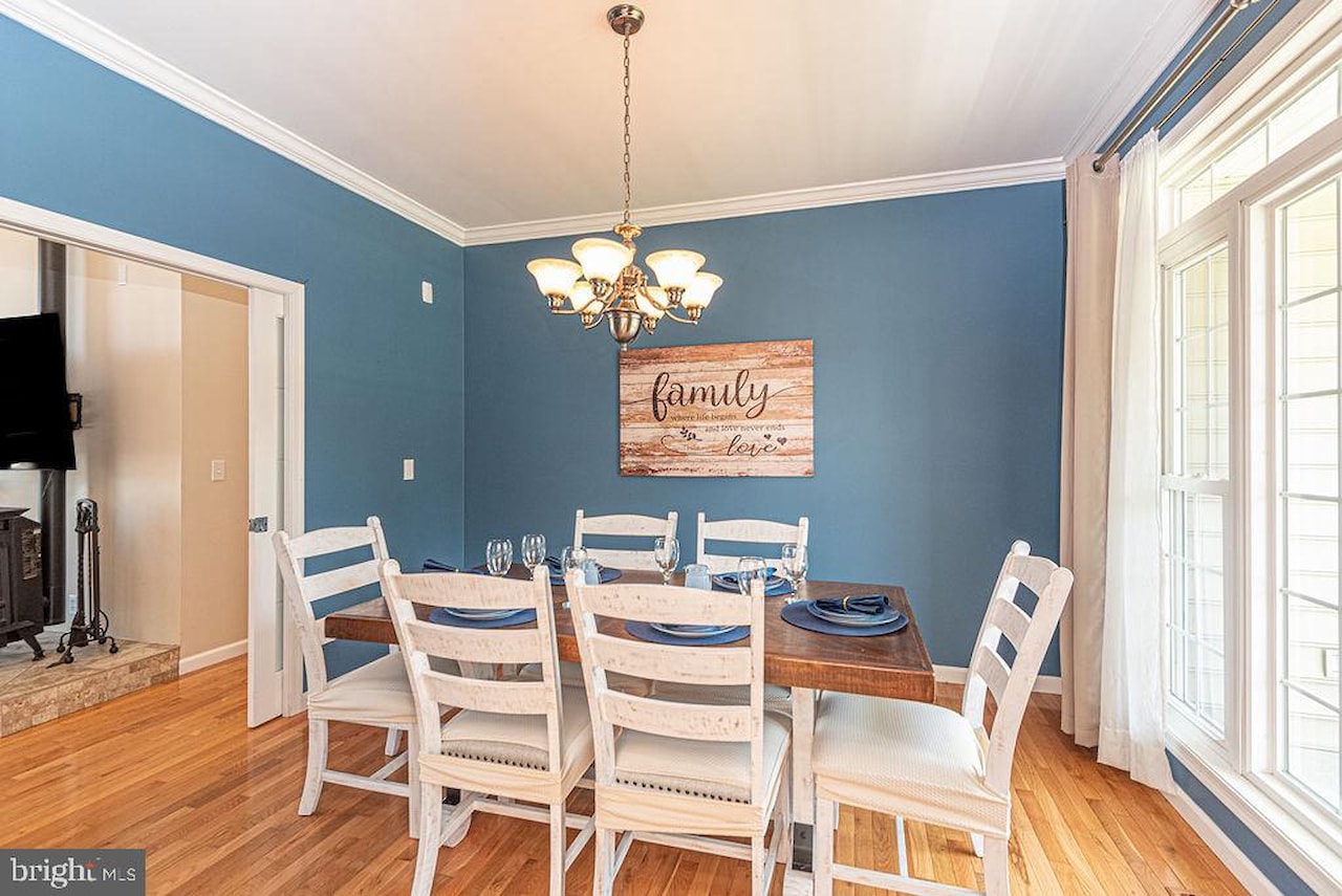  Real Estate for Sale - 10671 Cathell Rd in Berlin Photo 5