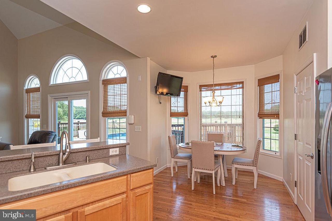  Real Estate for Sale - 10671 Cathell Rd in Berlin Photo 13