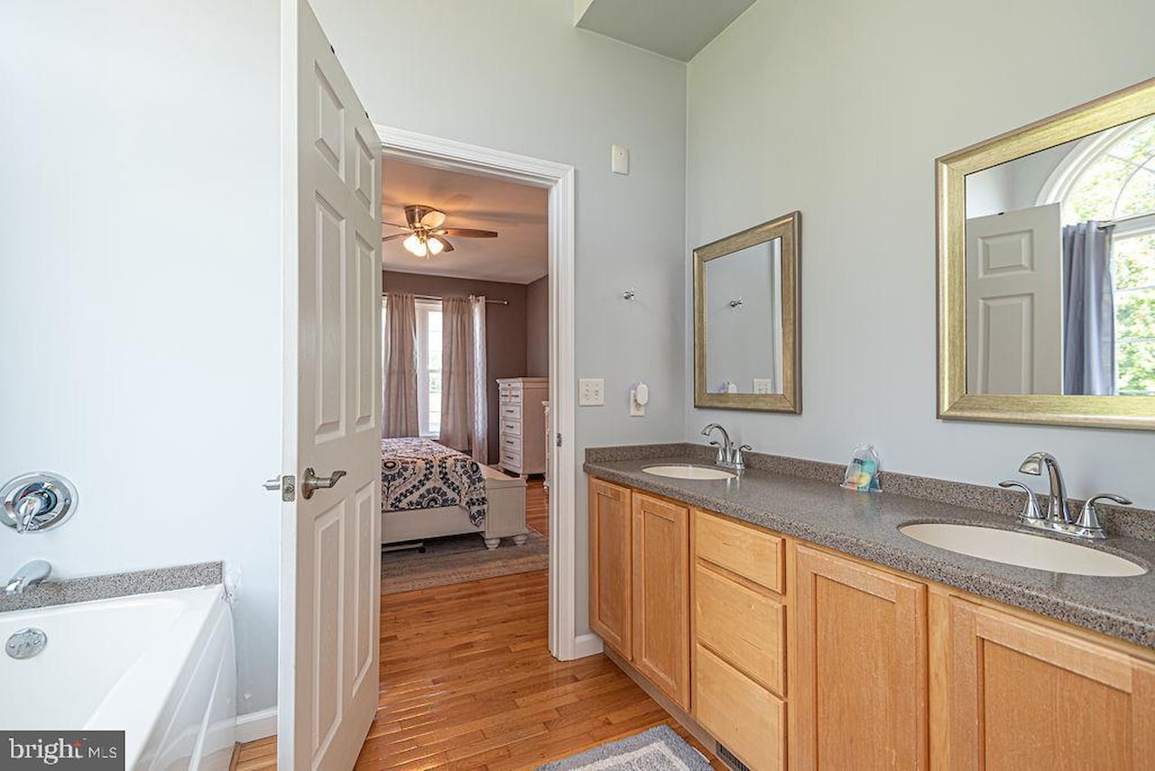  Real Estate for Sale - 10671 Cathell Rd in Berlin Photo 25