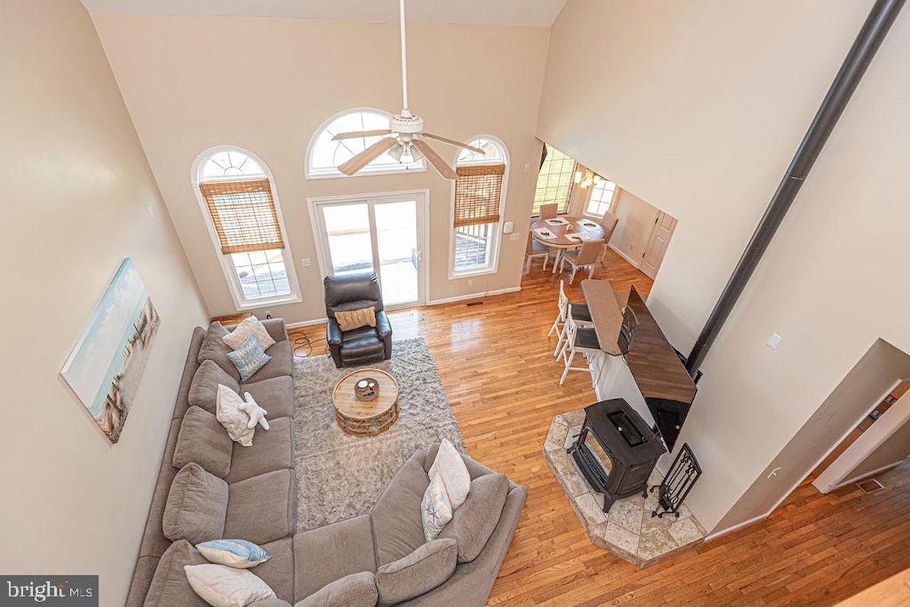  Real Estate for Sale - 10671 Cathell Rd in Berlin Photo 37
