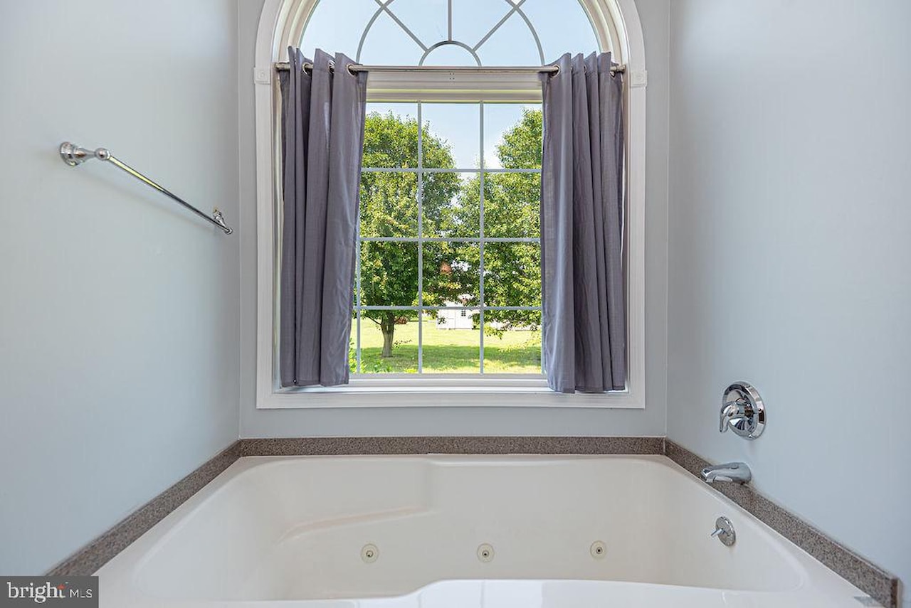  Real Estate for Sale - 10671 Cathell Rd in Berlin Photo 23
