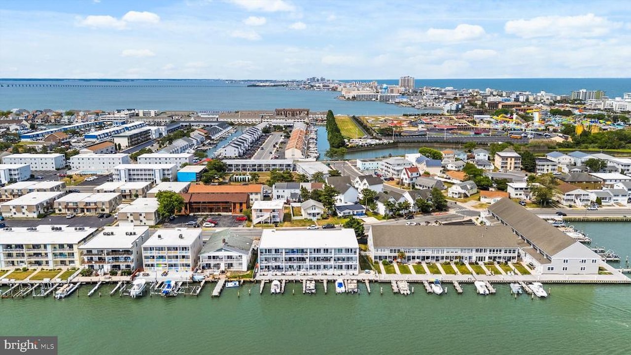 South Shore Real Estate for Sale - 405 Bayshore Dr in Ocean City Photo 41