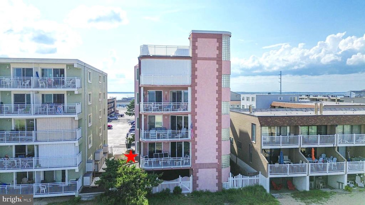 Sun Coast Real Estate for Sale - 5105 Atlantic Ave #101 in Ocean City