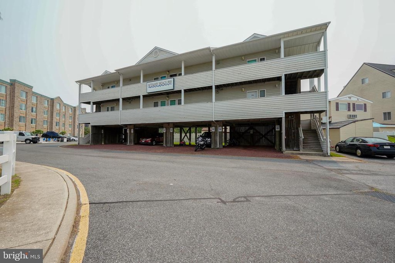 Bethany Beach Inn Real Estate for Sale - 39634 Jefferson Bridge Rd in Bethany Beach