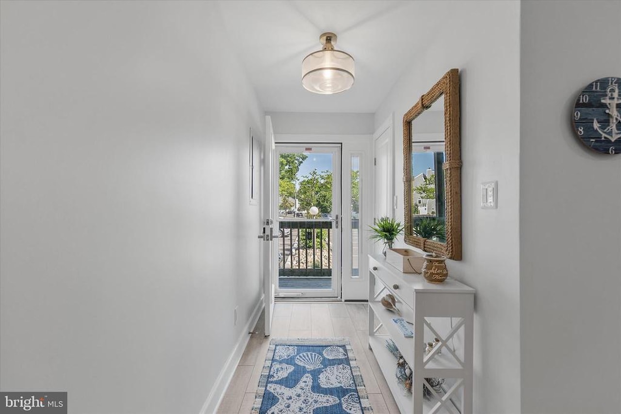 Sherwood I Real Estate for Sale - 14301 Tunnel Ave #1B in Ocean City Photo 5