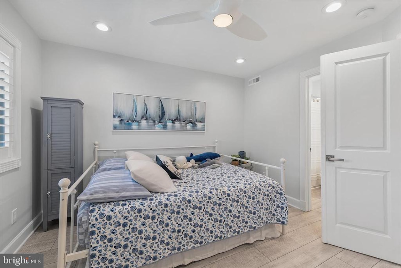 Sherwood I Real Estate for Sale - 14301 Tunnel Ave #1B in Ocean City Photo 19