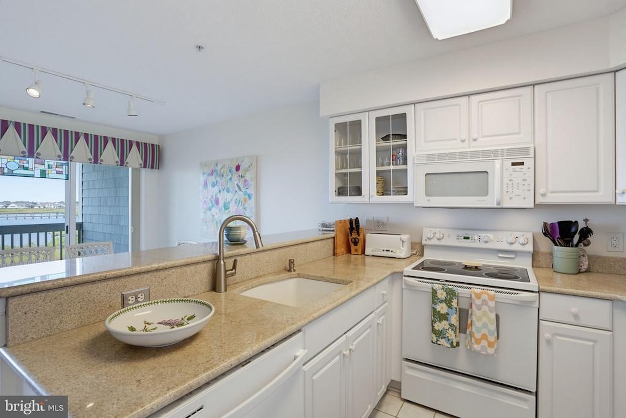  Real Estate for Sale - 205 125th St #264JJ9 in Ocean City Photo 4