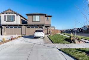 Mccall Landing Homes For In Bend Or Oregon Real Estate 63134 Meridian Place Bend Or 97701
