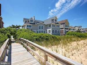Oceanfront Condos And Homes For In Bethany Beach De 21 Pelicans Way South North Bethany De 19930