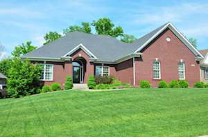 623 Davenport Dr Louisville, KY 40245